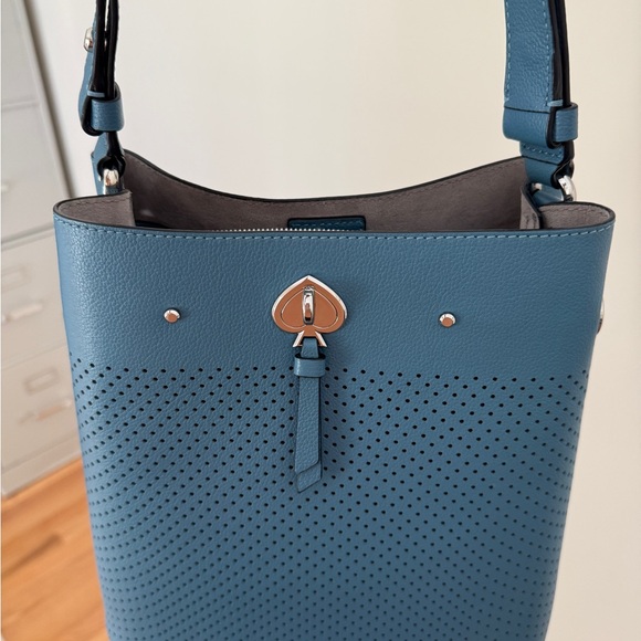 KATE SPADE Marti Large Bucket Bag, Niagara Blue Color - Picture 5 of 8
